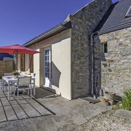 Holiday Home In Plouarzel Extérieur photo