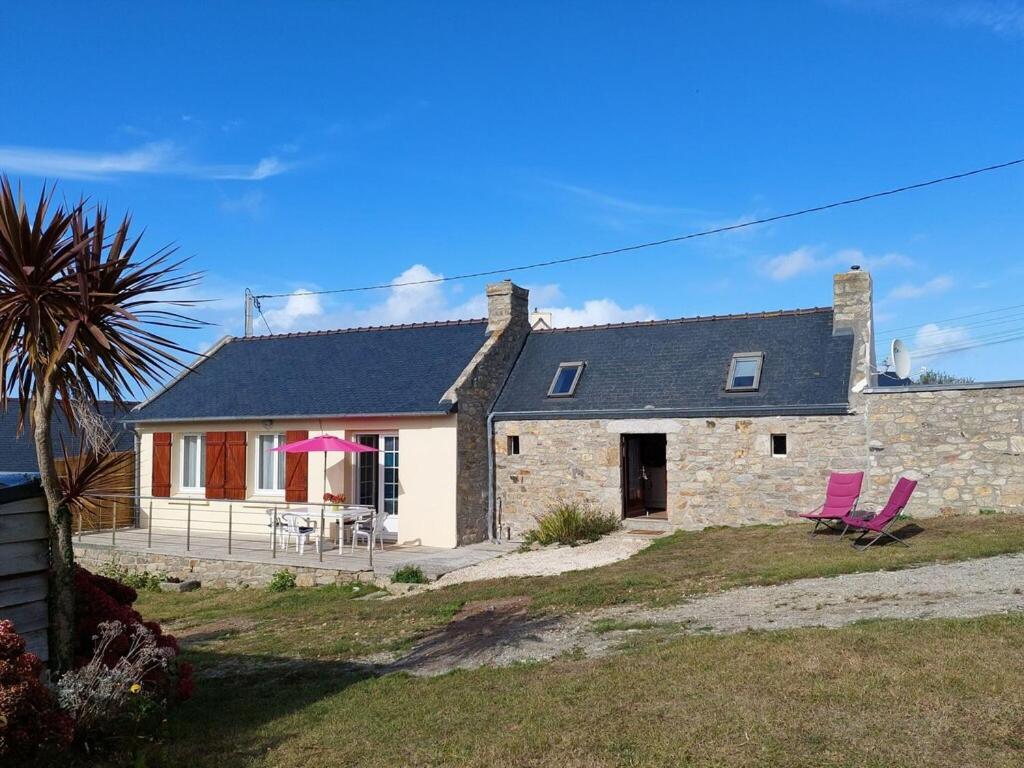 Holiday Home In Plouarzel Extérieur photo