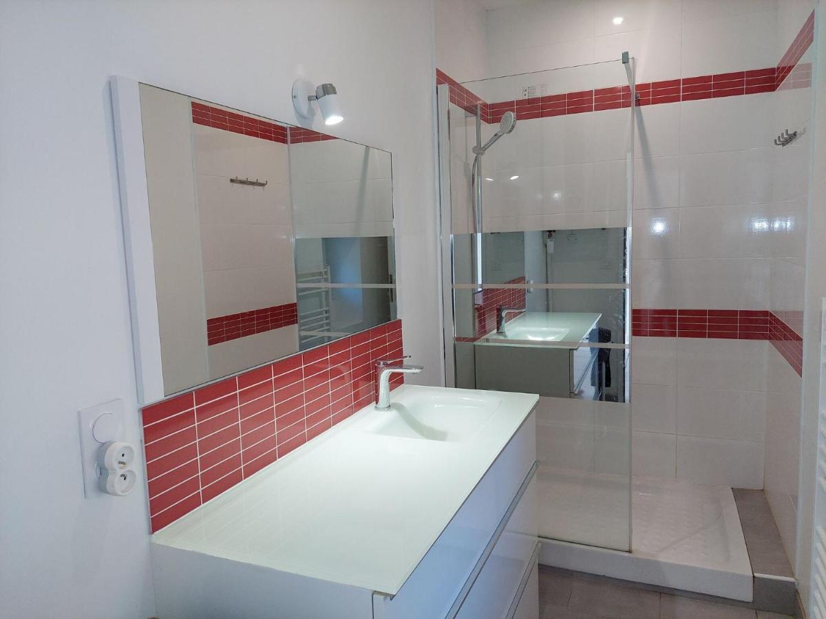 Holiday Home In Plouarzel Extérieur photo