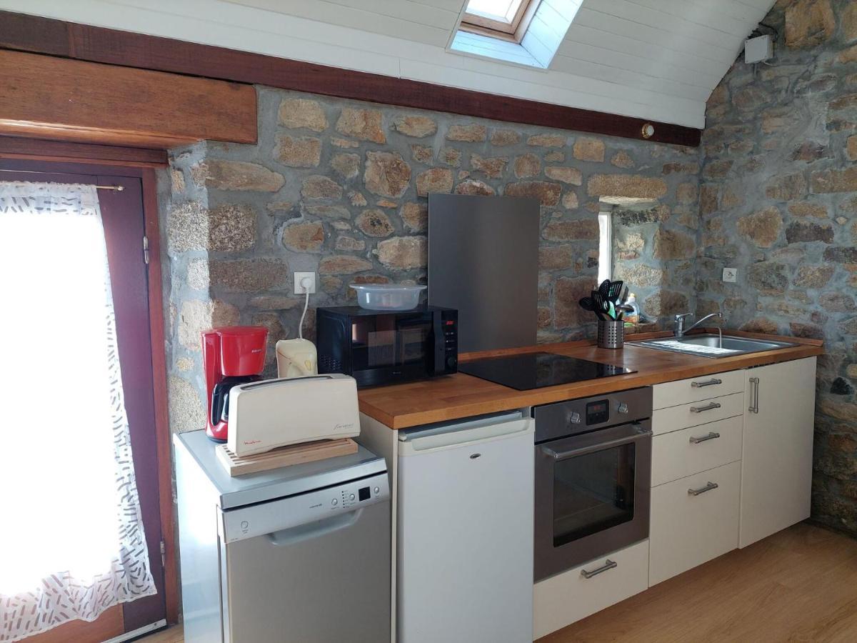 Holiday Home In Plouarzel Extérieur photo